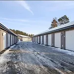 Spacious 3br In Peaceful Tranby, ,host Shared * Lier (Buskerud)