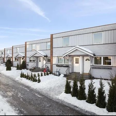 Spacious 3br In Peaceful Tranby, ,host Shared Lier (Buskerud)